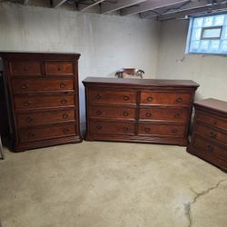 Marseille dresser, chest and night stand from Furniture Fair.