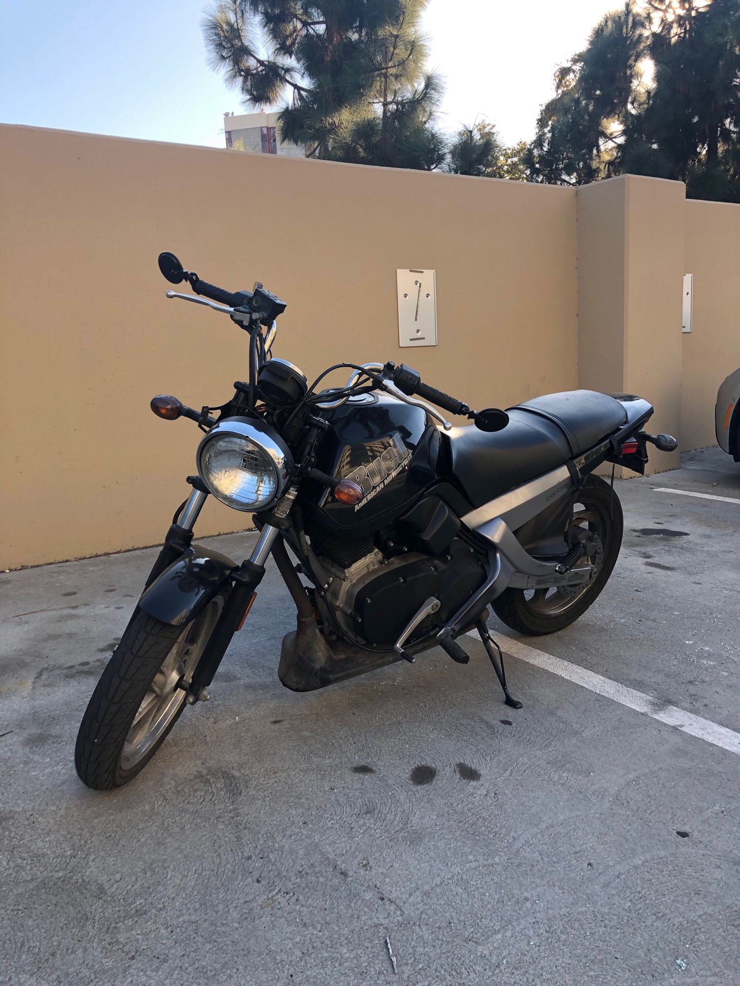 2006 Buell Blast - An awesome, inexpensive bike for beginners & city riders!