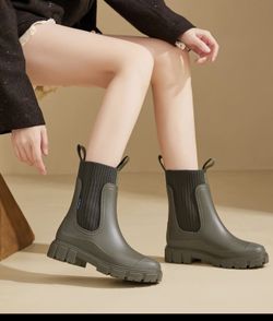 Women’s Snow Boots 