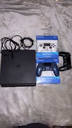 PS4 Slim Bundle - Factory Reset