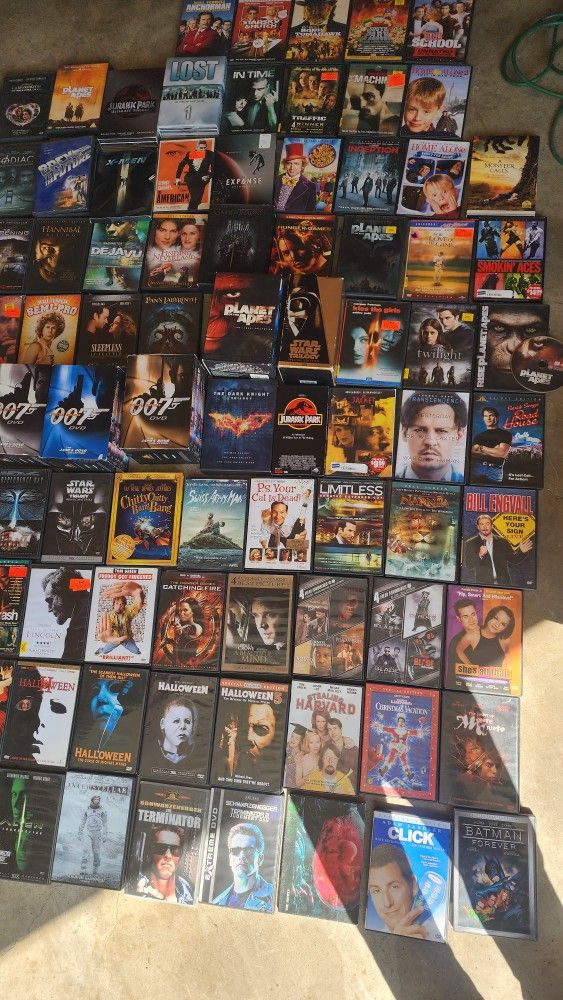 More Than 100 Dvds Like New ! In Cases and Free Delivery