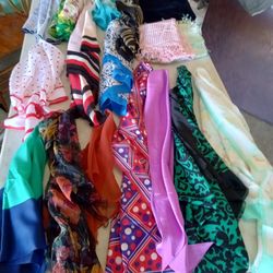 Fashion Scarves/Shawl/ Head Wraps. 23 Total. Excellent Condition. Lightweight. All For $15