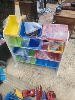 Toy organizer