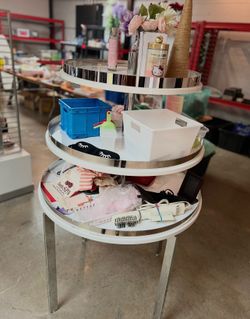 Retail shelving and clothing racks