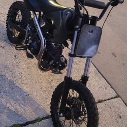 110 cc Dirtbike