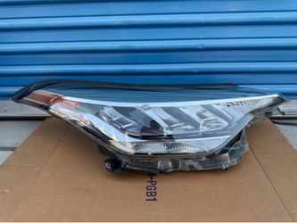 2020,2021,2022 Toyota C-HR Headlight LED/Foco Delantero LED Rh Passenger Oem,Original  Ask