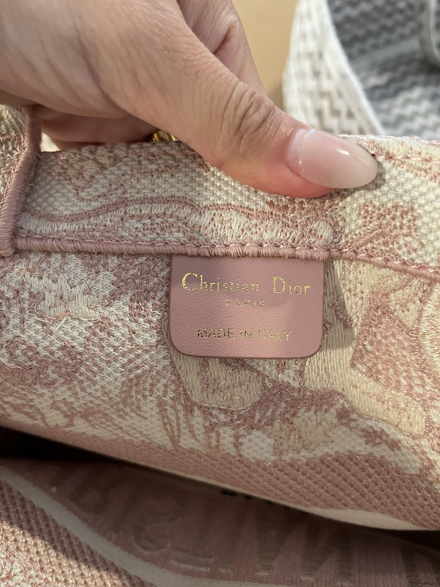 Vintage Christian Dior pink oblique monogram trotter handbag for Sale in  Santa Monica, CA - OfferUp
