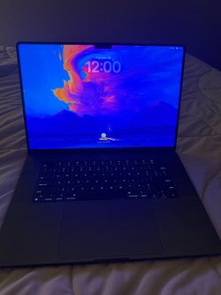 MacBook Pro 16-inch – M4 Pro / 24GB RAM / 512GB SSD