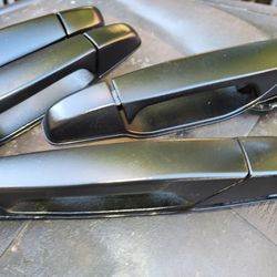 Gmc , Chevy door handles in excellent condition 