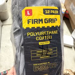 Pack of 12 water resistant gloves