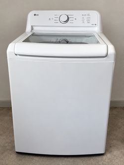 LG 4.3 Cu. Ft. Top-Load Washer with Turbo Drum– White  (great condition)
