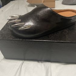 Bravest Studios Bear Claw Mules