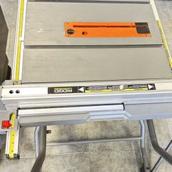 Ridgid Table Saw R4514