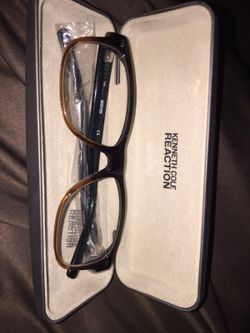 Kenneth Cole