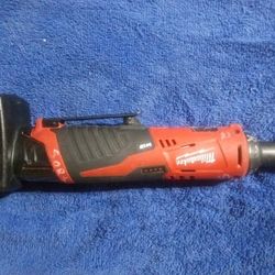 Milwaukee M12