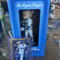 Dodgers Shohei Ohtani Gold Shimmer #d/50 With Bobblehead SGA