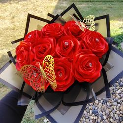 10 Eternal Roses Bouquet 