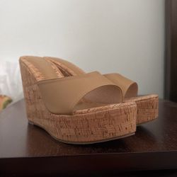 Nude Wedge 8