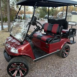 2025 Evolution EV Classic 4 Plus – Electric Golf Cart – $6,300