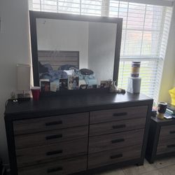 2 Piece Bedroom Dresser 