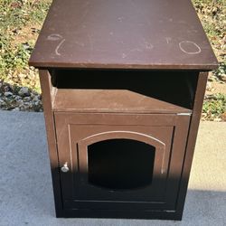 Cat Litter Hideaway Cabinet
