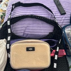 Ugg Cross Body Bag 