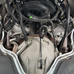 Ford 7.3 v8 Godzilla Motor And Transmission 
