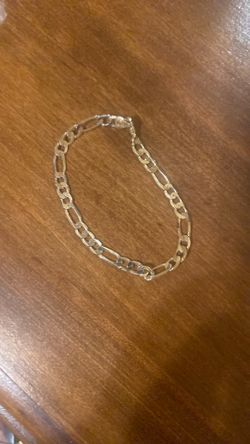 Gold bracelet