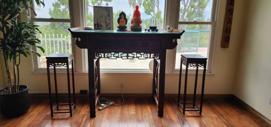 Solid Redwood carved table with glass top