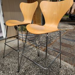 Modern DANISH Chrome/Bent Wood SERIES 7 STOOLS-Excellent Condition!