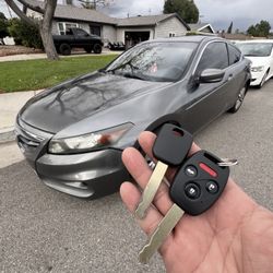 Car Keys/Fobs/Llaves De Autos 