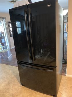 Refrigerator Lg