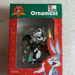 Vintage 90's Pepe le Pew Looney Tunes Christmas Tree Ornament 