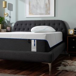 Tempur-Pedic Luxe Adapt Mattress!