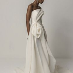 SAINT Bridal Couture