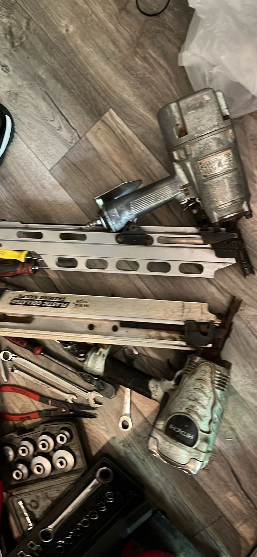 Nail Guns Of All Types