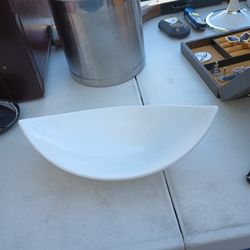 Salad Serving Dish 