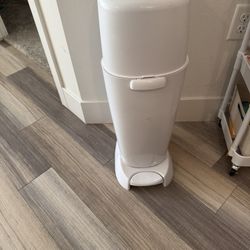 Diaper Genie 