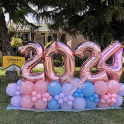 Grad Balloon Bouquet 