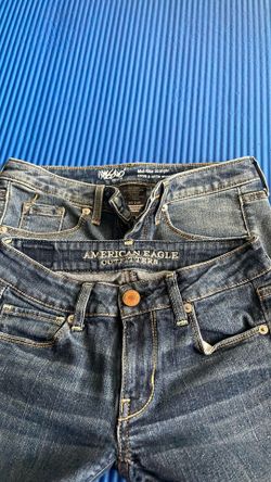 Size 0 women jean $5 each like new