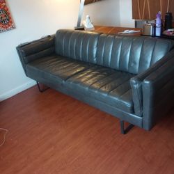 Leather sofa 