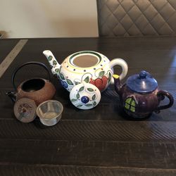 Tea Pots 