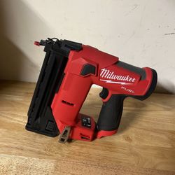 Milwaukee M12 Brad Nailer Tool Only Like New Condition 