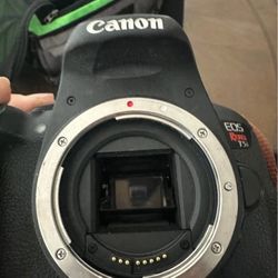 Canon Rebel T5I