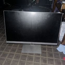 HP EliteDisplay E243 23.8-Inch Screen