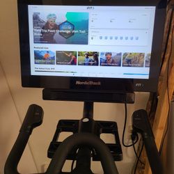 NordicTrack S22I Commercial Studio Cycle Workout Equipment 