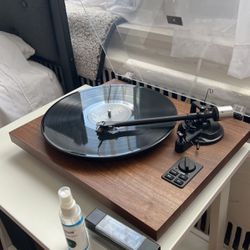 Well Preserved Record Player With Two Speakers