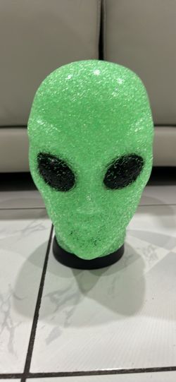 Green Alien Plug in Light