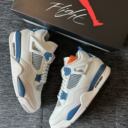 Jordan 4 Military Blue Size 10.5