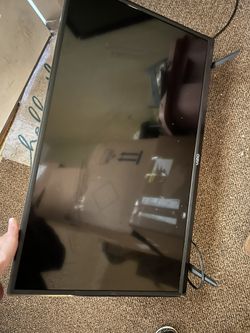 Used Smart Tv, Good Condition With Remote